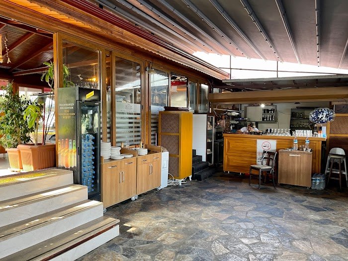 Kordon Restoran: Eşsiz Manzara ve Lezzet Dolu Bir Deneyim